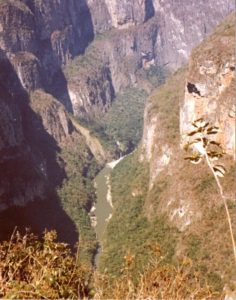 cañon del Sumidero grupo pañuelo rojo 1971